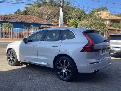 VOLVO XC 60 T5 INSCRIPTION 2.0 TB 16