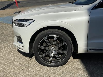 VOLVO XC 60 T5 INSCRIPTION 2.0 TB 16