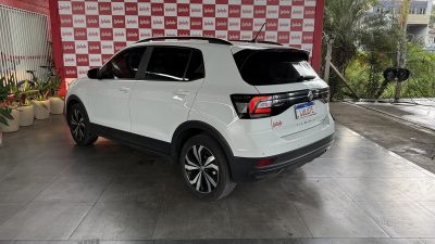 VOLKSWAGEN T-CROSS 200 1.0 TSI 12V AUT