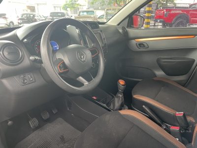 RENAULT KWID OUTSIDER 1.0 12V