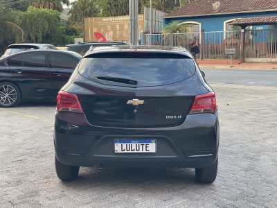 CHEVROLET ONIX LT 1.0 12V